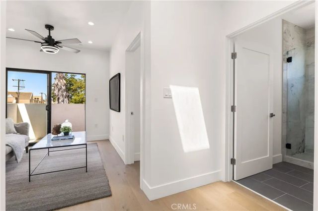 1170 S Lucerne, Los Angeles, CA 90019