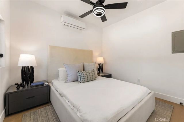1170 S Lucerne, Los Angeles, CA 90019