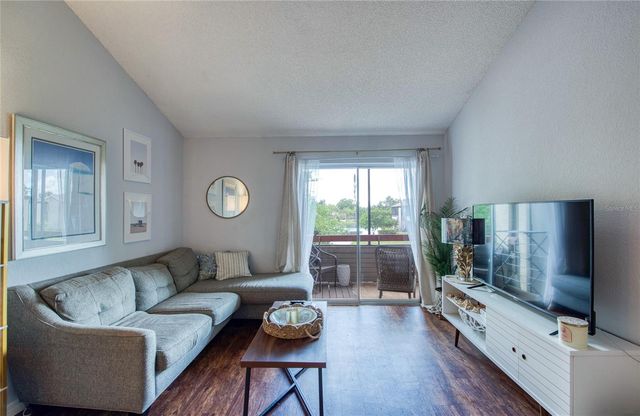 10263 GANDY BOULEVARD N 2110, St Petersburg, FL 33702