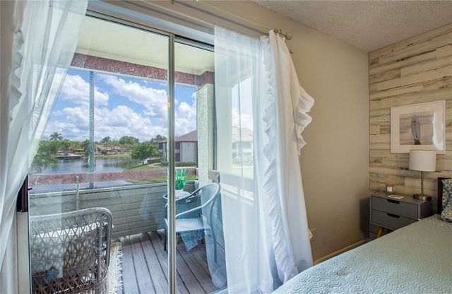 10263 GANDY BOULEVARD N 2110, St Petersburg, FL 33702