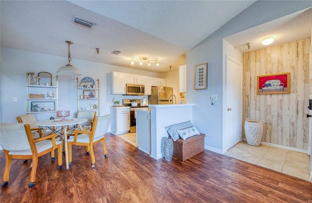 10263 GANDY BOULEVARD N 2110, St Petersburg, FL 33702