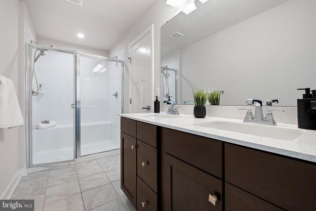 235 FELIX DR, Newark, DE 19713