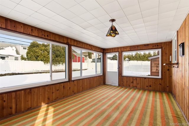 3 Bayberry Drive, Plainview, NY 11803