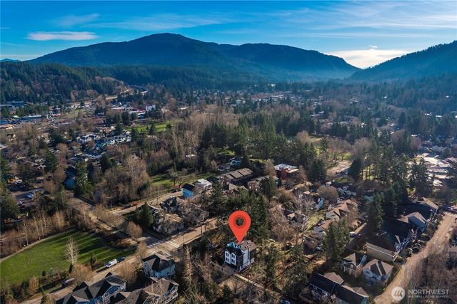 539 NW Juniper Street, Issaquah, WA 98027