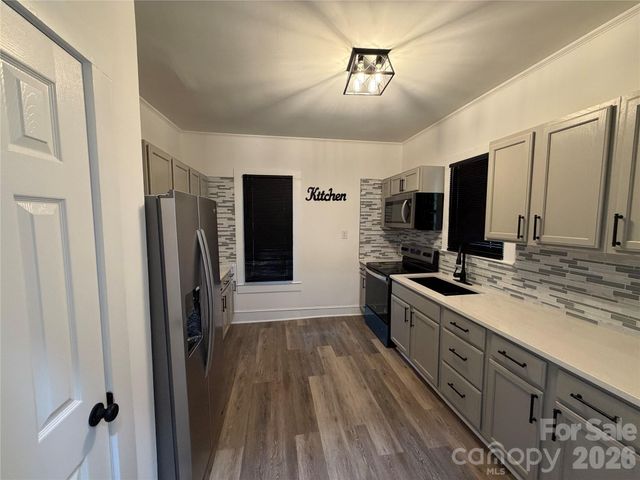 316 N Bost Street, Statesville, NC 28677
