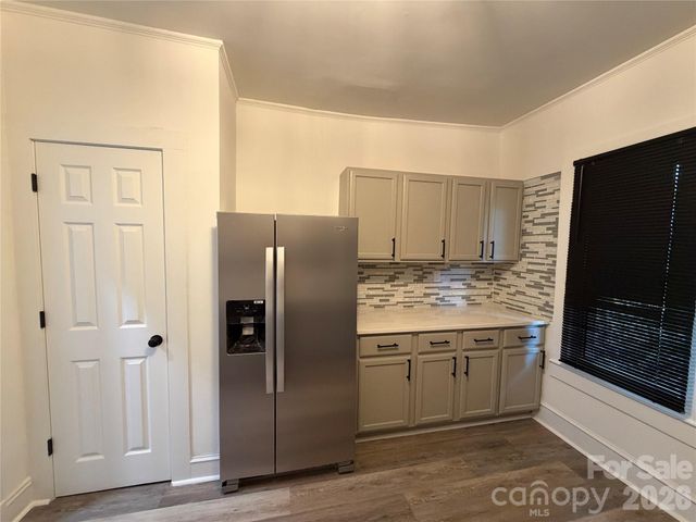 316 N Bost Street, Statesville, NC 28677