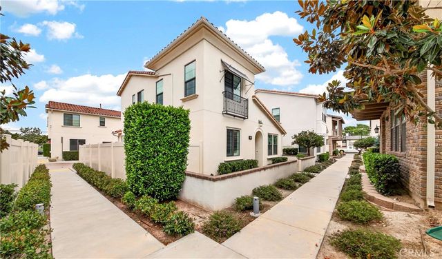 1856 Harvest Circle, Tustin, CA 92780