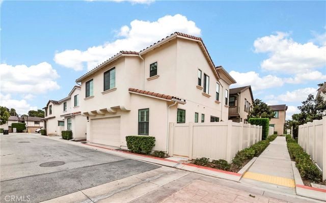 1856 Harvest Circle, Tustin, CA 92780