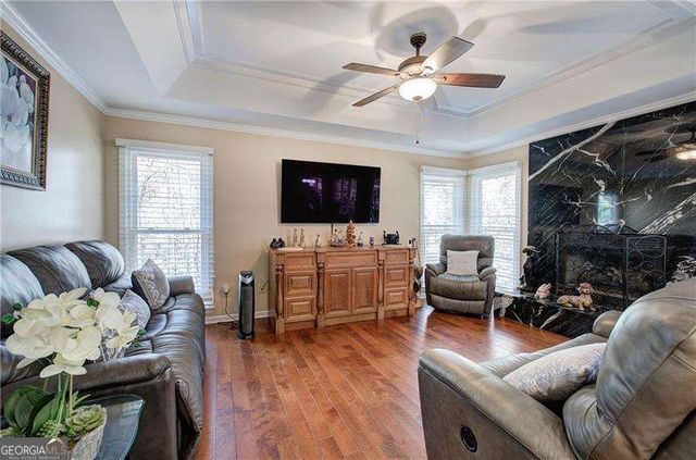 67 Timberlake Cove NE, Cartersville, GA 30121