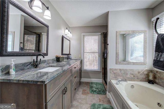 67 Timberlake Cove NE, Cartersville, GA 30121