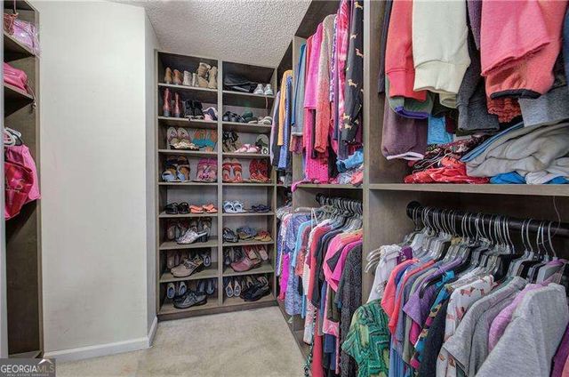 67 Timberlake Cove NE, Cartersville, GA 30121