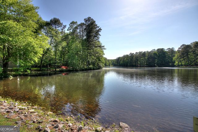 67 Timberlake Cove NE, Cartersville, GA 30121