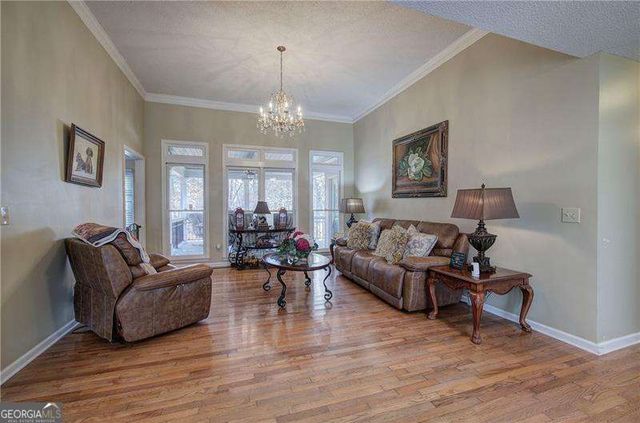 67 Timberlake Cove NE, Cartersville, GA 30121