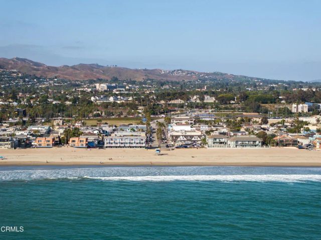 999 Waterbury Lane, Ventura, CA 93001