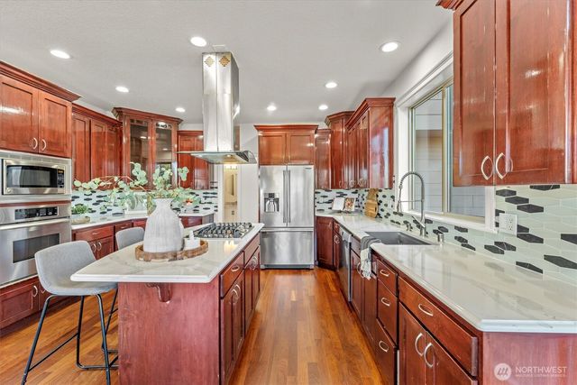 1727 NW Ogden Street, Camas, WA 98607