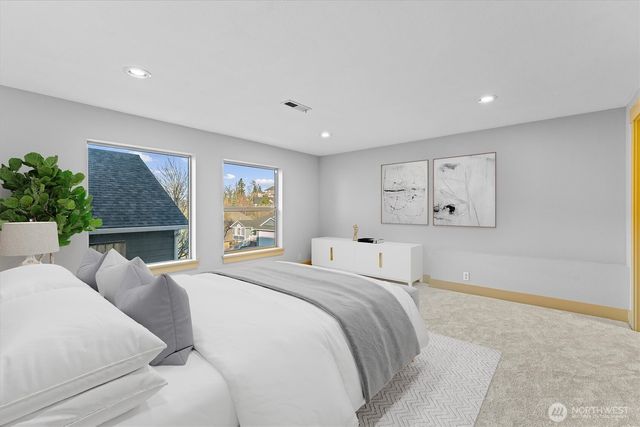 1727 NW Ogden Street, Camas, WA 98607