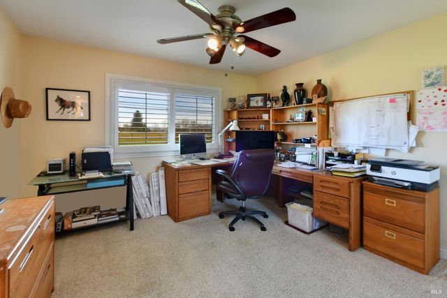 4782 Hall Rd, Santa Rosa, CA 95401