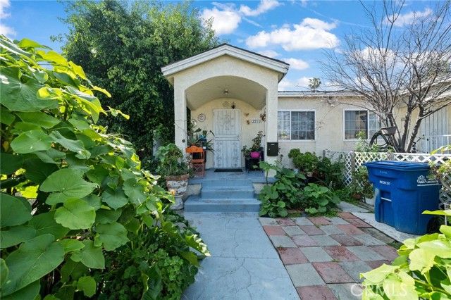 2208 Mortimer Street, Huntington Park, CA 90255