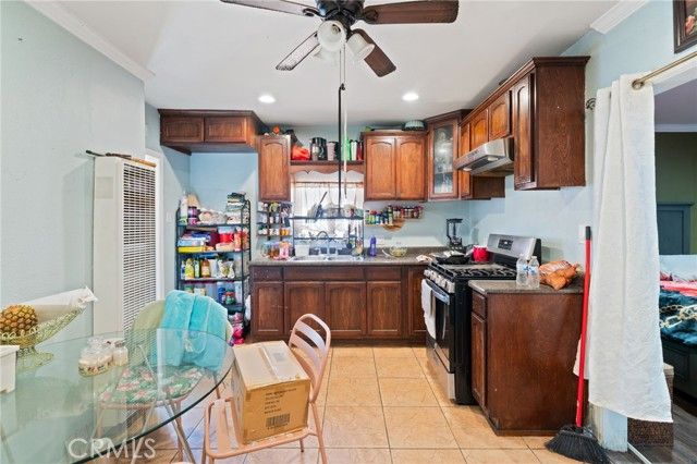 2208 Mortimer Street, Huntington Park, CA 90255