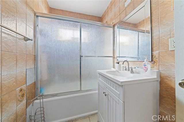 2208 Mortimer Street, Huntington Park, CA 90255