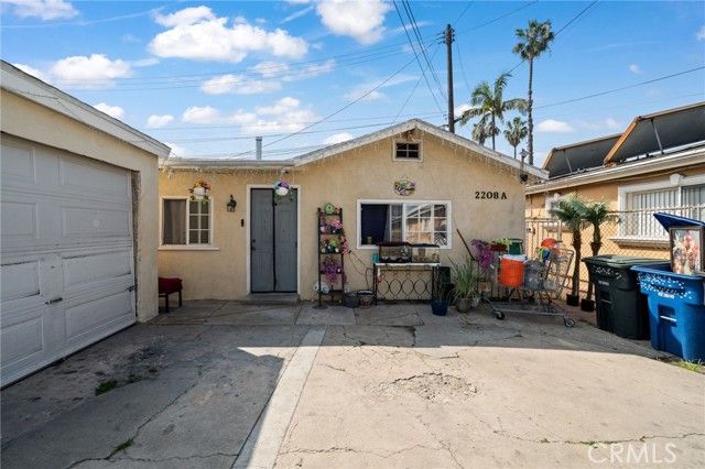 2208 Mortimer Street, Huntington Park, CA 90255