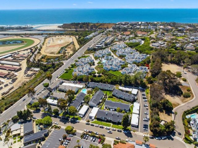 821 Del Mar Downs Road D, Solana Beach, CA 92075