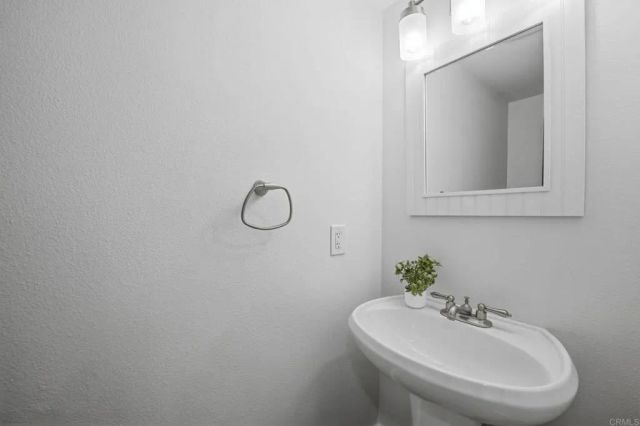 821 Del Mar Downs Road D, Solana Beach, CA 92075