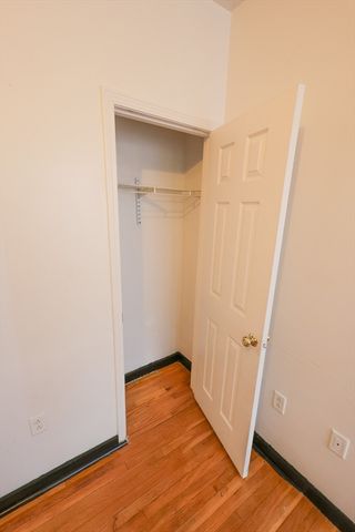 100 Seaver Street 15, Boston, MA 02121