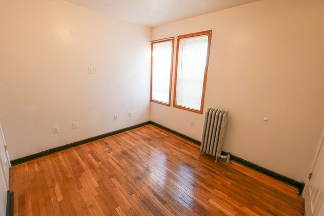 100 Seaver Street 15, Boston, MA 02121