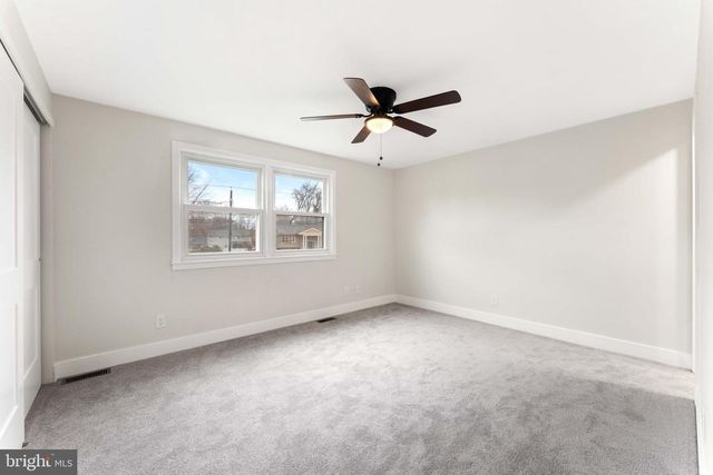 707 PARRY BLVD, Cinnaminson, NJ 08077