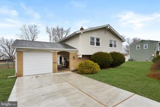 707 PARRY BLVD, Cinnaminson, NJ 08077