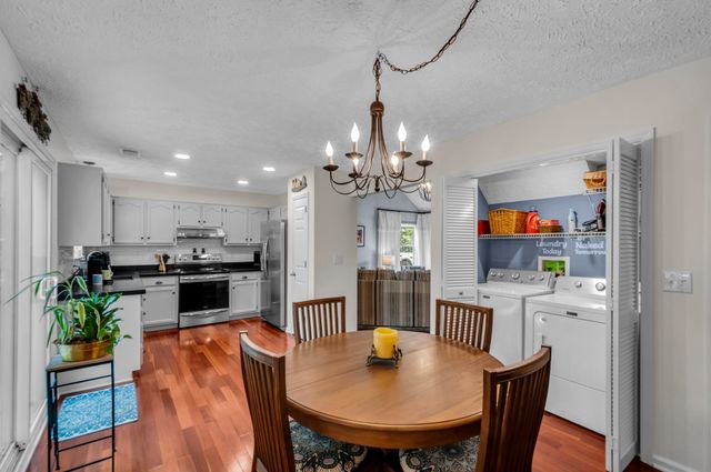 818 Brandyleigh Ct, Franklin, TN 37069