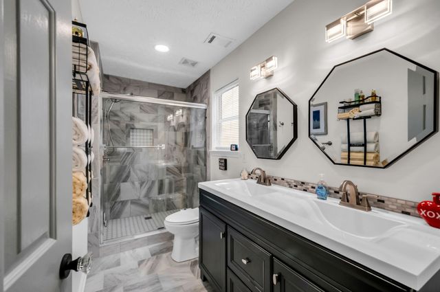 818 Brandyleigh Ct, Franklin, TN 37069