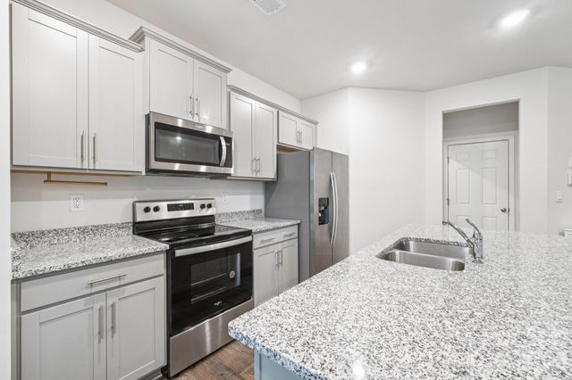 9051 Lowfalls Lane, Charlotte, NC 28216