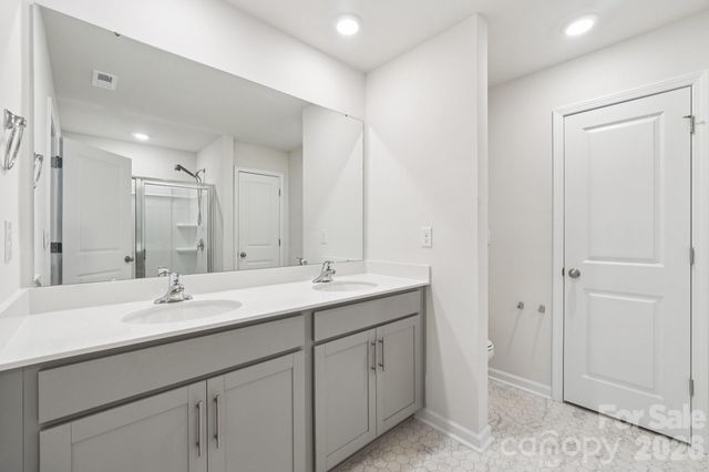 9051 Lowfalls Lane, Charlotte, NC 28216