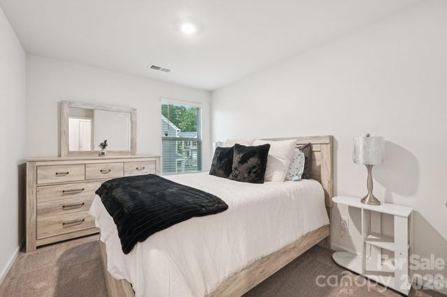 9051 Lowfalls Lane, Charlotte, NC 28216