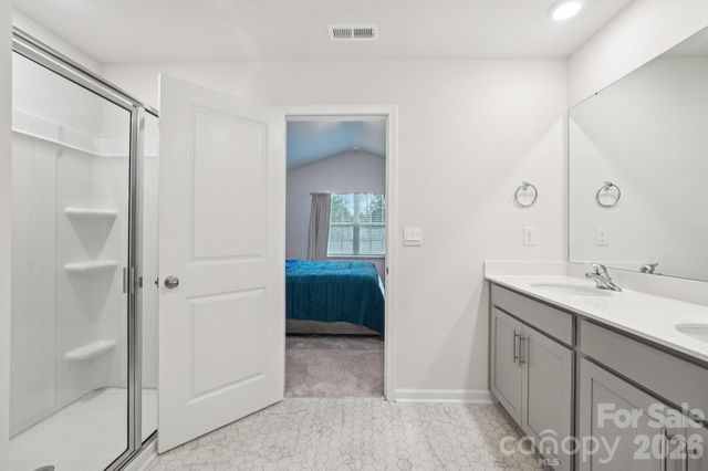 9051 Lowfalls Lane, Charlotte, NC 28216