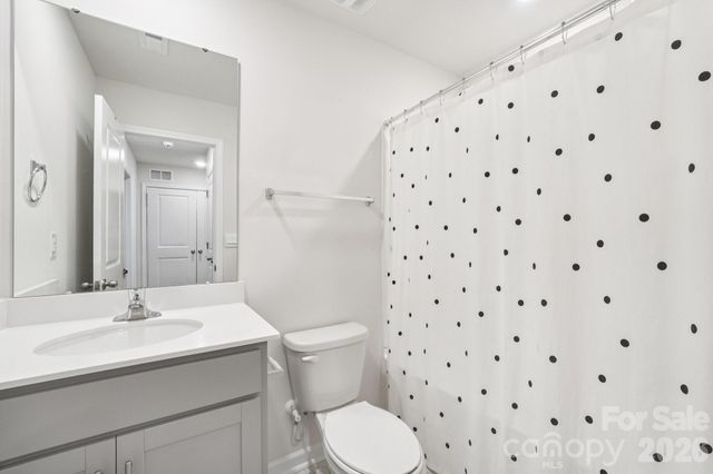 9051 Lowfalls Lane, Charlotte, NC 28216