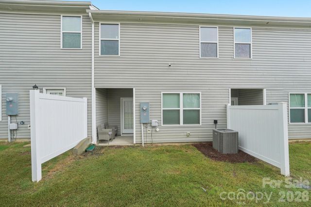 9051 Lowfalls Lane, Charlotte, NC 28216