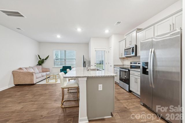 9051 Lowfalls Lane, Charlotte, NC 28216