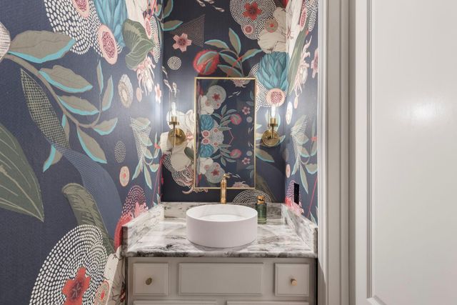 10 Mill Point Place, The Woodlands, TX 77380