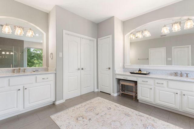 10 Mill Point Place, The Woodlands, TX 77380