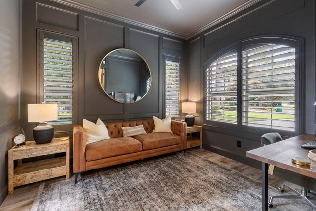 10 Mill Point Place, The Woodlands, TX 77380