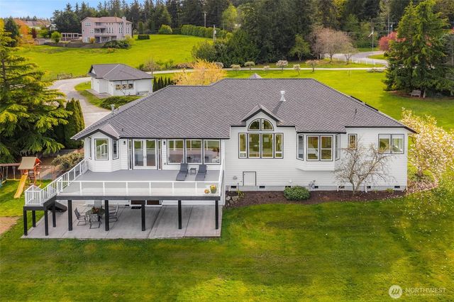 221 Baker View Lane, Camano Island, WA 98282