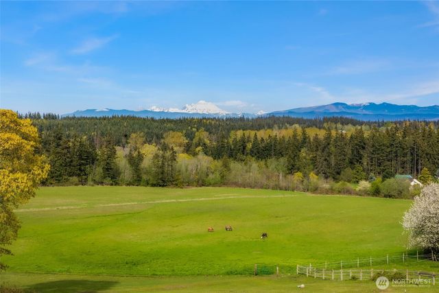 221 Baker View Lane, Camano Island, WA 98282