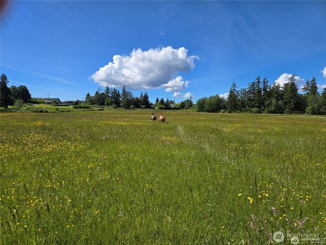 221 Baker View Lane, Camano Island, WA 98282