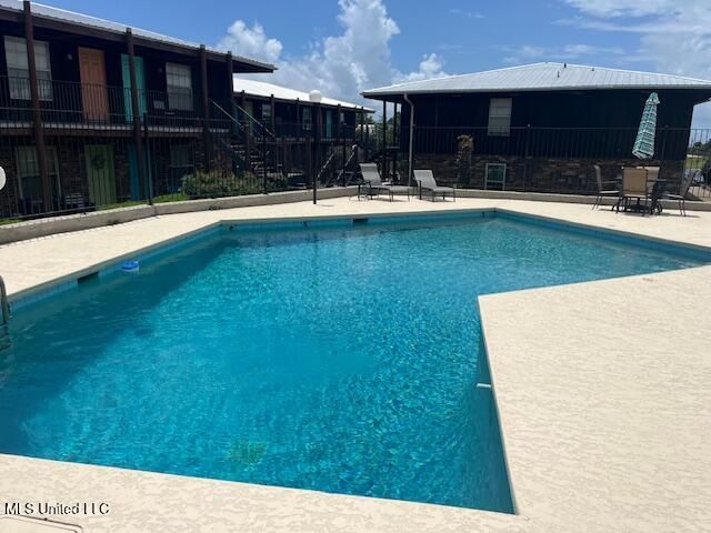 1550 E Second Street, 91, Pass Christian, MS 39571