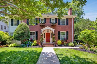 361 5th Street NW, Hickory, NC 28601