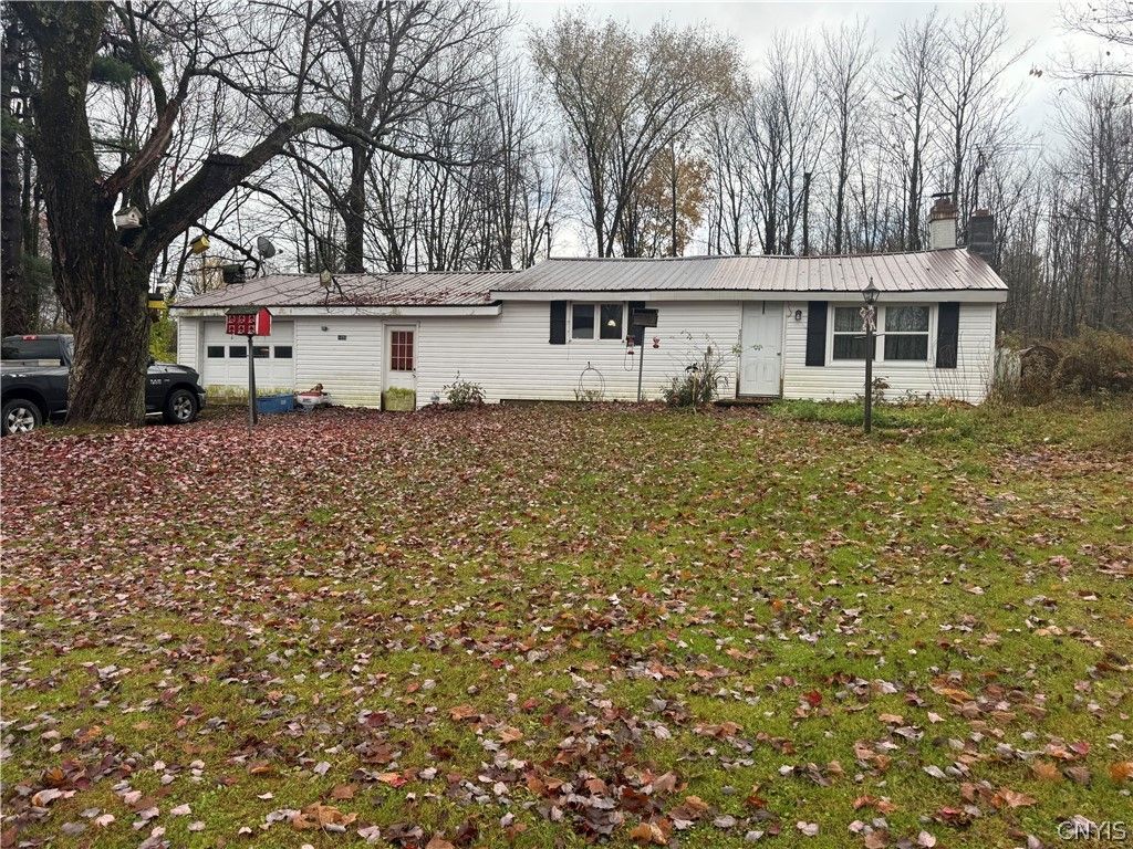 1499 State Route 104, Albion, NY 13131