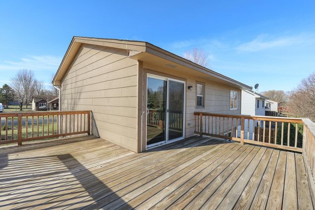 2015 Heritage Drive, Shakopee, MN 55379